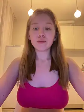 Snapshot of Eva_Weyne chatting on May 25, 6:58 pm Eva Weyne online show from May 25, 6:58 pm