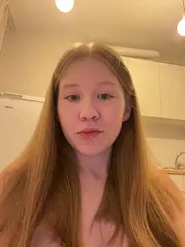 Snapshot of Eva_Weyne chatting on July 13, 11:07 pm Eva Weyne online show from July 13, 11:07 pm