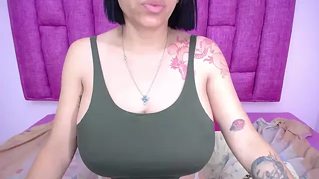 LindaKardi online show from September 16, 12:28 pm