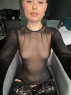 Sweet  Milly online show from February 26, 2:46 pm