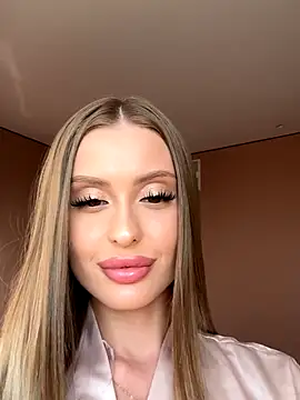 Sweet  Milly online show from September 16, 1:34 pm