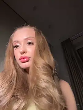 Sweet  Milly online show from February 1, 4:05 pm