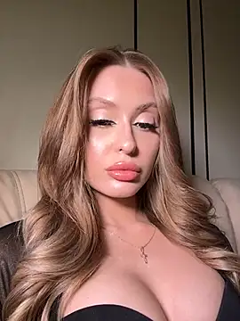 Sweet  Milly online show from February 15, 6:59 pm