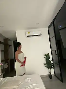 Snapshot of Brunettexio chatting on January 11, 12:55 am Brunettexio online show from January 11, 12:55 am