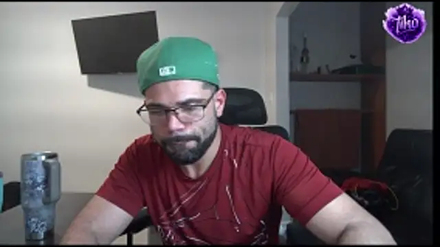 Zander823 online show from March 28, 4:34 am