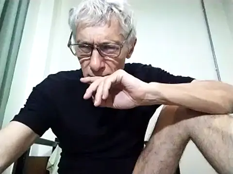 BIGUNCUTHARDCOCK online show from February 24, 5:11 am