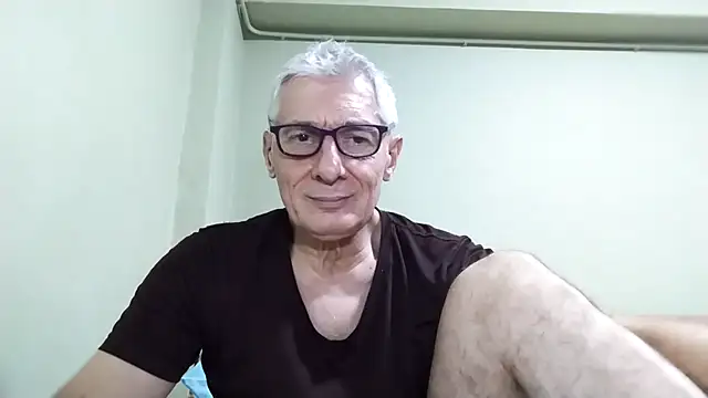 BIGUNCUTHARDCOCK online show from January 16, 2:10 pm