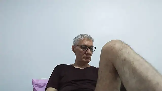 Snapshot of BIGUNCUTHARDCOCK chatting on July 8, 11:53 pm BIGUNCUTHARDCOCK online show from July 8, 11:53 pm