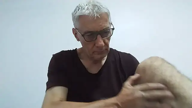 Snapshot of BIGUNCUTHARDCOCK chatting on July 13, 11:51 pm BIGUNCUTHARDCOCK online show from July 13, 11:51 pm