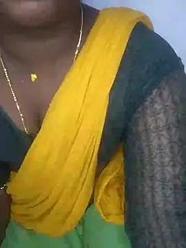 Snapshot of tamilachi4u chatting on December 6, 7:23 pm tamilachi4u online show from December 6, 7:23 pm