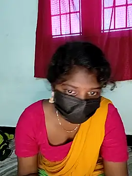 Snapshot of tamilachi4u chatting on December 25, 11:11 am tamilachi4u online show from December 25, 11:11 am