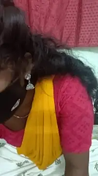 Snapshot of tamilachi4u chatting on December 28, 4:20 pm tamilachi4u online show from December 28, 4:20 pm