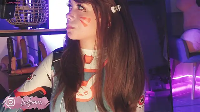 Snapshot of loIijanne chatting on September 11, 3:28 am loIijanne online show from September 11, 3:28 am