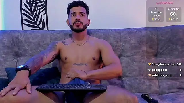 Snapshot of Bruno_Mattos chatting on January 25, 9:25 pm Bruno Mattos online show from January 25, 9:25 pm