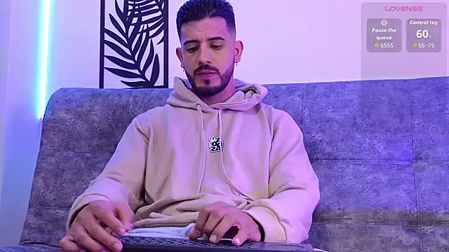 Snapshot of Bruno_Mattos chatting on January 13, 1:44 am Bruno Mattos online show from January 13, 1:44 am