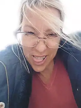 blondyruby online show from March 1, 11:45 am