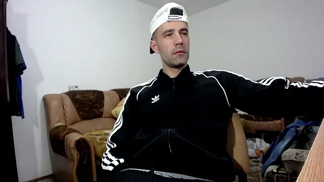 I like older menn online show from February 14, 5:48 am