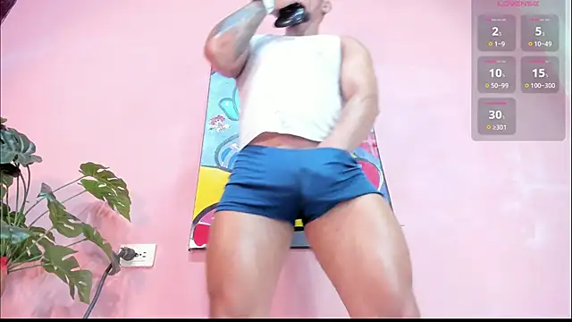 Snapshot of lean_arcos chatting on December 14, 1:59 pm lean arcos online show from December 14, 1:59 pm