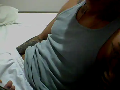 Skater29xx2 online show from January 18, 11:22 pm