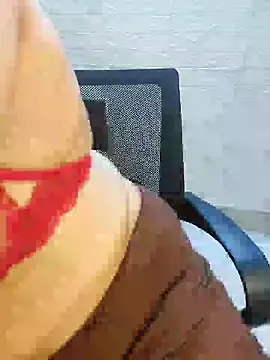 Snapshot of Adiba_2 chatting on June 2, 9:28 pm Adiba 2 online show from June 2, 9:28 pm