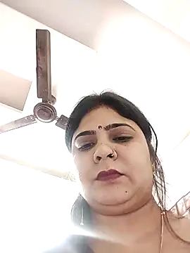 Snapshot of Husnpari20 chatting on February 9, 3:01 pm Husnpari20 online show from February 9, 3:01 pm