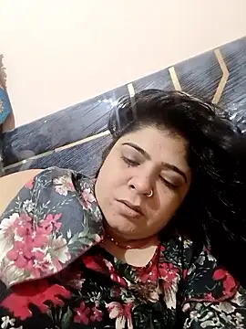 Husnpari20 online show from April 13, 5:24 am