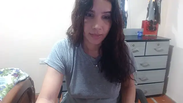 Snapshot of Ainhoa-hot chatting on April 29, 7:42 pm Ainhoa-hot online show from April 29, 7:42 pm