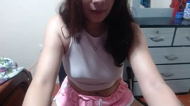 Snapshot of Ainhoa-hot chatting on May 9, 3:23 am Ainhoa-hot online show from May 9, 3:23 am