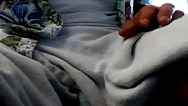 Snapshot of Pegg-fist-me chatting on June 7, 5:22 am Pegg-fist-me online show from June 7, 5:22 am