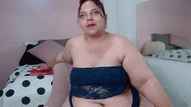 Snapshot of pamelavillaloboss chatting on April 14, 1:11 am pamelavillaloboss online show from April 14, 1:11 am