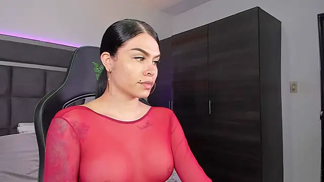 Emmilysantibanez online show from November 30, 2:21 pm