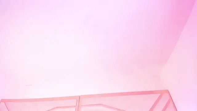 Snapshot of sophie-newton chatting on February 15, 3:03 am sophie-newton online show from February 15, 3:03 am