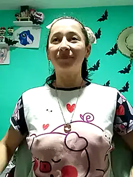 emilypoppy3 online show from February 17, 4:15 pm