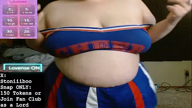 Stoniiiboo online show from December 14, 2:33 pm