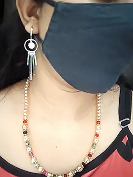 Angleannie online show from January 9, 6:53 pm