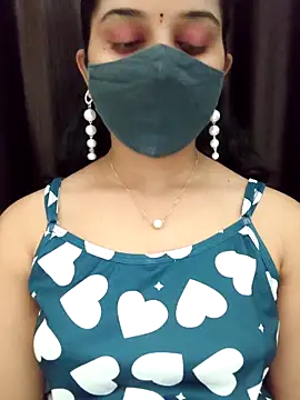 Snapshot of Angleannie chatting on May 31, 7:59 pm Angleannie online show from May 31, 7:59 pm