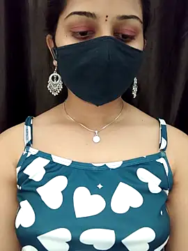 Snapshot of Angleannie chatting on June 16, 7:05 pm Angleannie online show from June 16, 7:05 pm