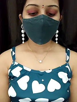 Snapshot of Angleannie chatting on July 16, 3:40 pm Angleannie online show from July 16, 3:40 pm