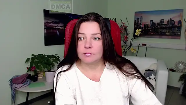 Lily flower7 online show from November 5, 4:45 am