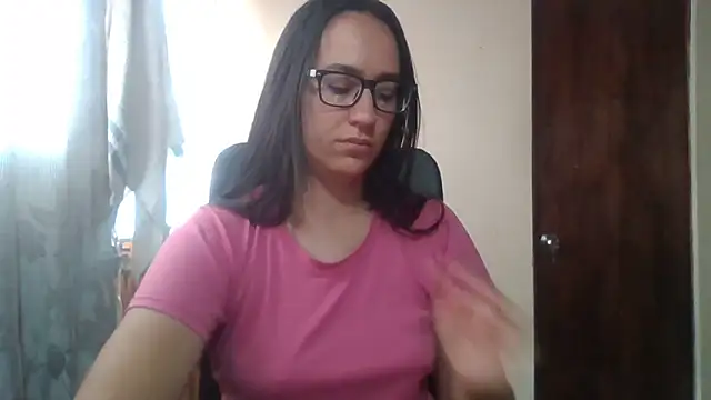 Snapshot of brittanycheeks chatting on April 23, 12:15 pm brittanycheeks online show from April 23, 12:15 pm