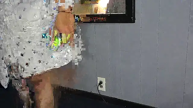 Snapshot of samone9 chatting on February 2, 2:38 am samone9 online show from February 2, 2:38 am