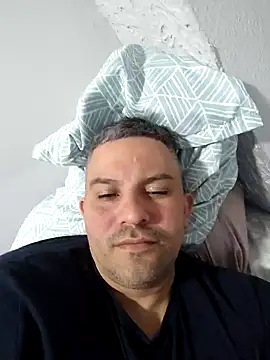 Snapshot of antonioM84 chatting on January 19, 11:53 pm antonioM84 online show from January 19, 11:53 pm