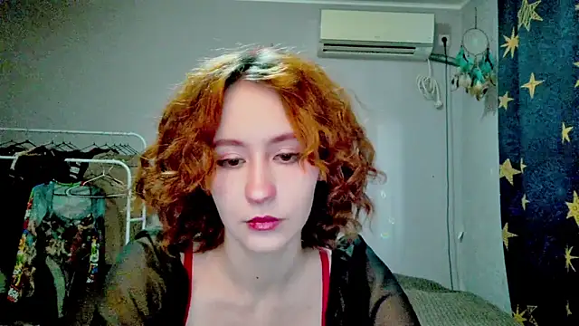 Snapshot of JoannaTompson chatting on April 26, 1:47 am JoannaTompson online show from April 26, 1:47 am