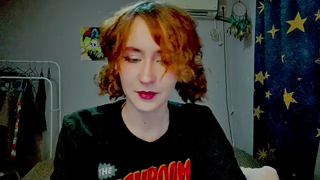 Snapshot of JoannaTompson chatting on May 18, 11:10 pm JoannaTompson online show from May 18, 11:10 pm