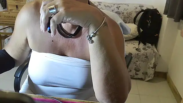 45marina45 online show from October 6, 2:36 pm