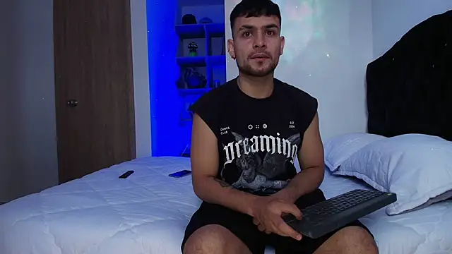 Aron-santoro online show from February 10, 4:00 pm