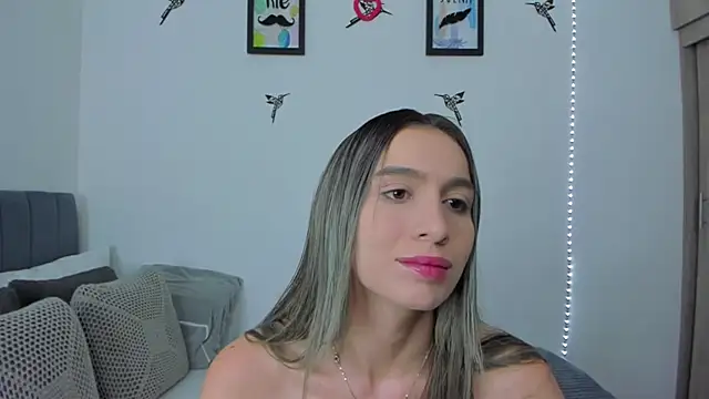 im sarah34 online show from January 11, 9:09 pm