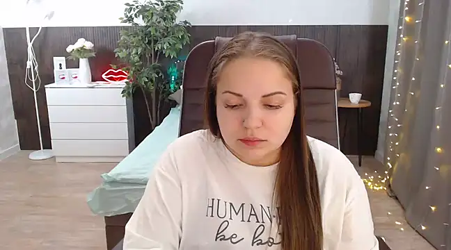 Snapshot of Crazyy_girl_ chatting on March 2, 11:39 am Crazyy girl  online show from March 2, 11:39 am