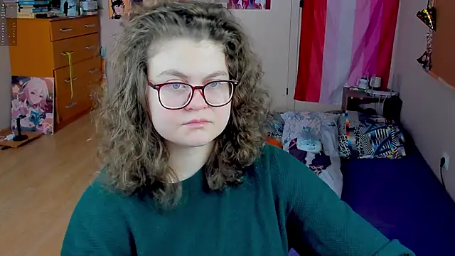 Sashy Way online show from February 12, 7:58 am