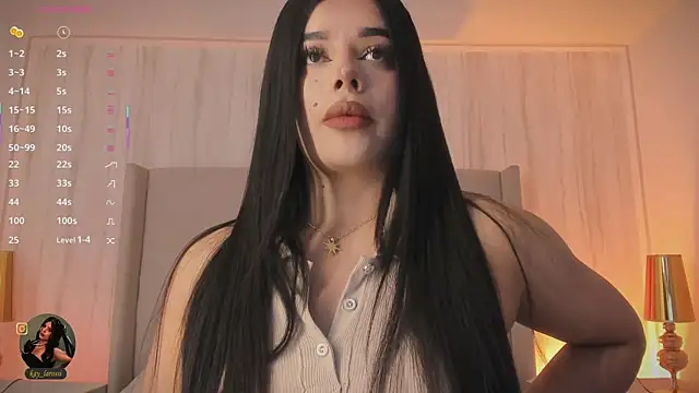 Snapshot of kaylarossi chatting on April 27, 6:39 pm kaylarossi online show from April 27, 6:39 pm